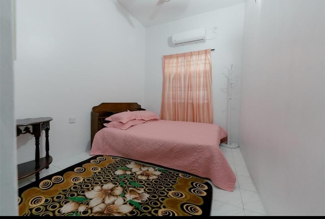 Umaira Homestay Chemor Luaran gambar